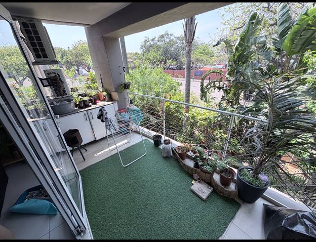 3 BEDROOM APARTMENT FOR SALE IN ESSENWOOD